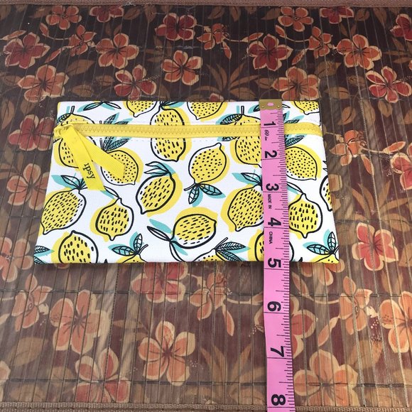 NEW UNUSED LEMON COSMETICS BAG - Picture 5 of 5